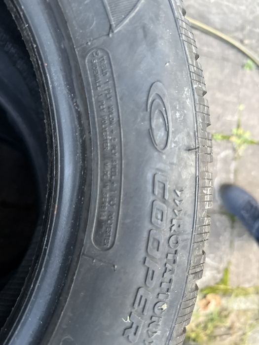 Резина зимняя  185 60 R15