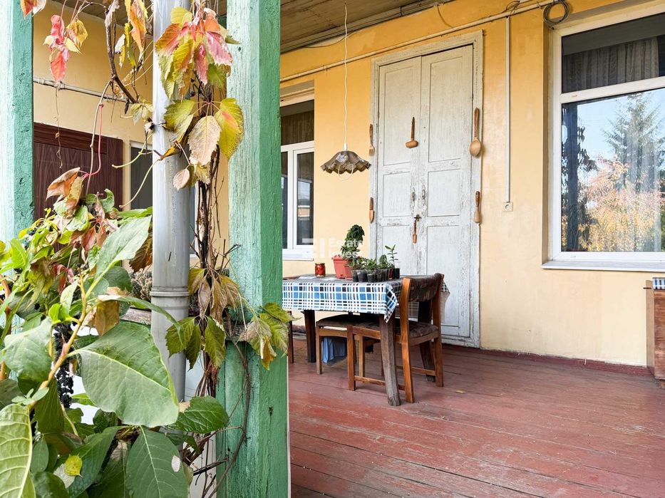 Продам кімнату у приватному будинку на пров. Аптекарський, 24