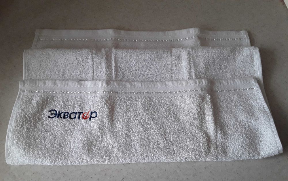 Полотенца большие, маленькие, кухонные