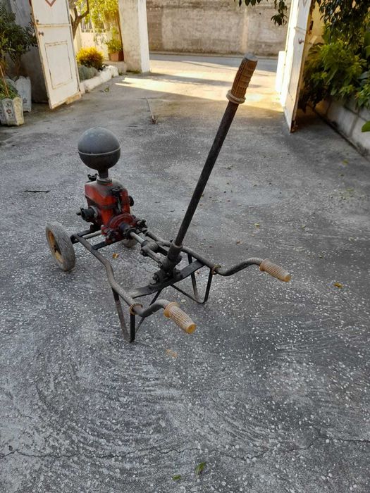 Máquina de engarrafar vinho