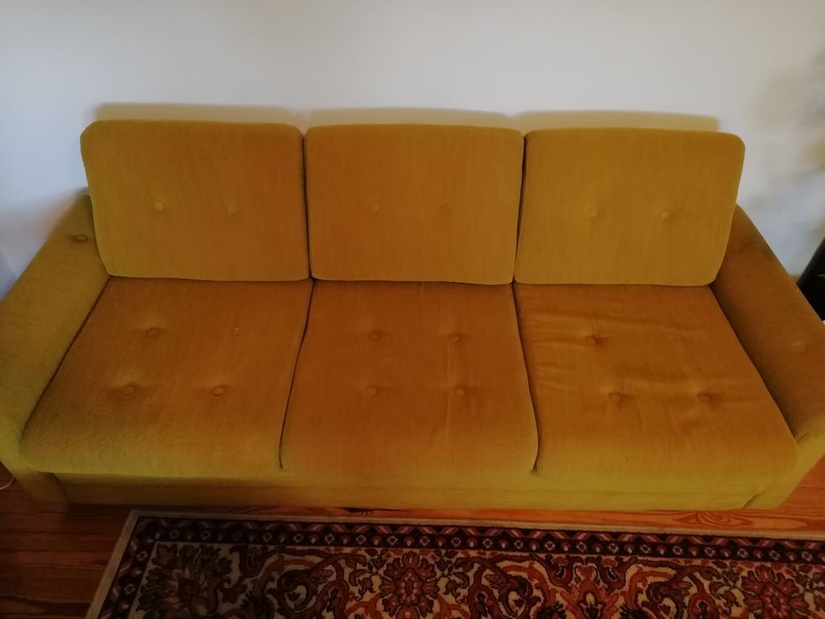 Kanapa +fotele PRL lata 80