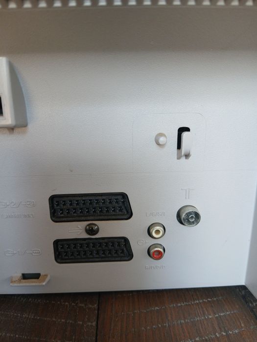 Продам телевізор Sony. Model: KV-29LS35K