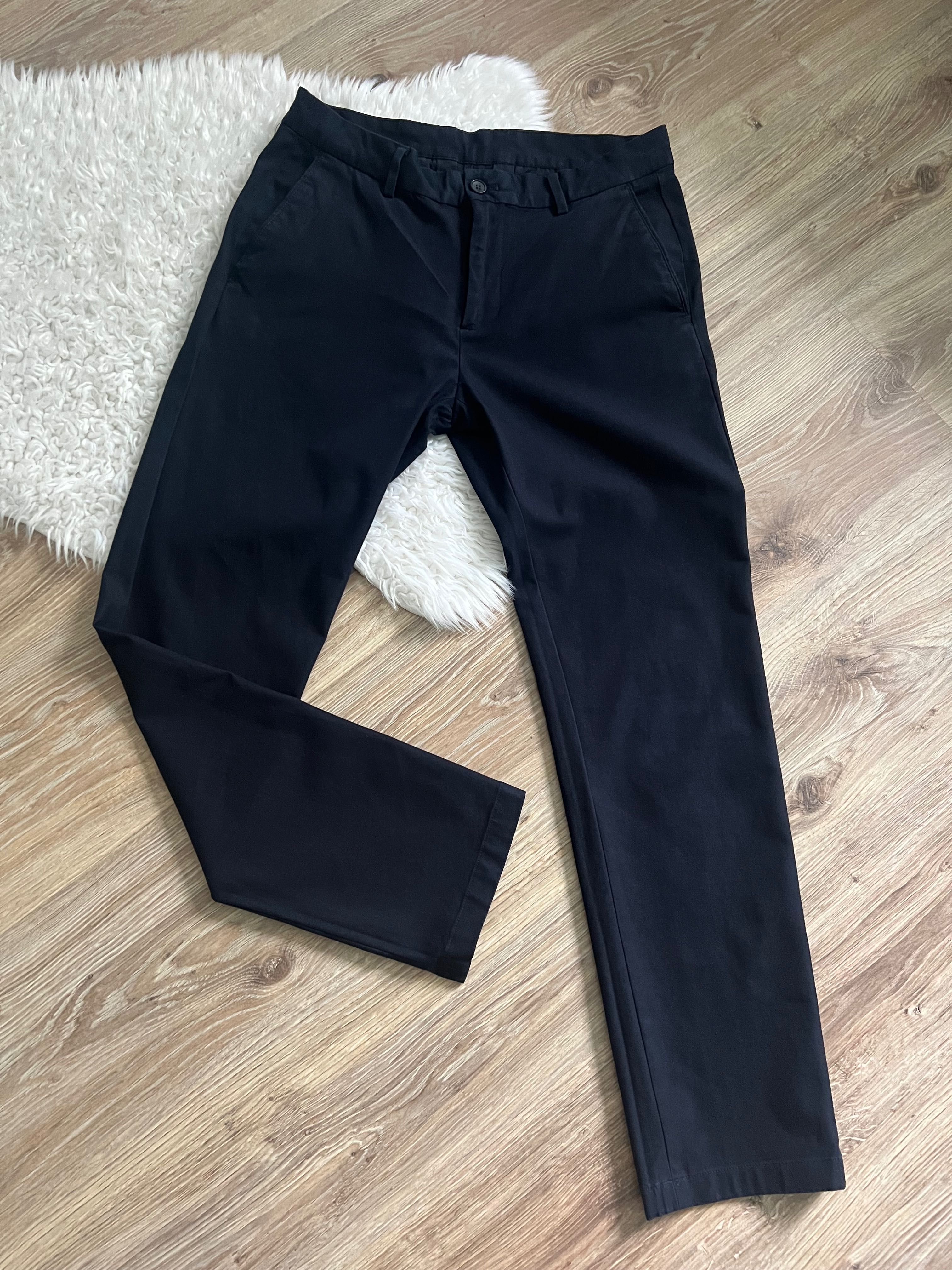 Męskie spodnie SLIM FIT