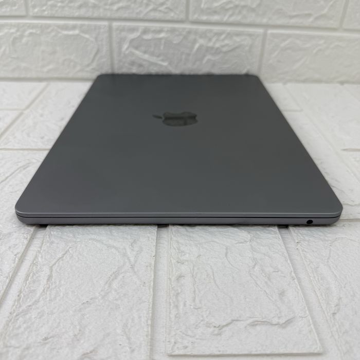 №2627	MLXW3	MacBook Air 13 	Space 	M2 	8/256