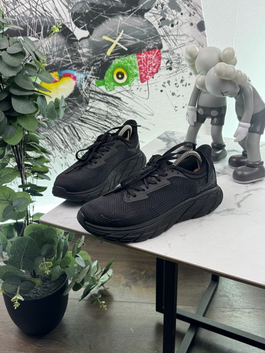 Кросівки Hoka Arahi 7 39 розмір Е6946