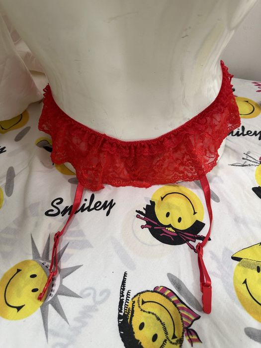 Cueca fio dental vermelha tamanho 38