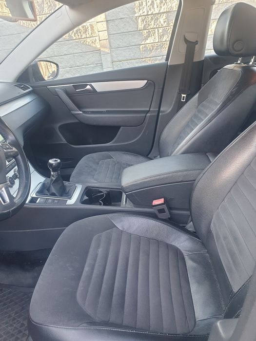 Passat b7 1.6  2.0 tdi  na czesci xenon  hak siedzenia alkantra
