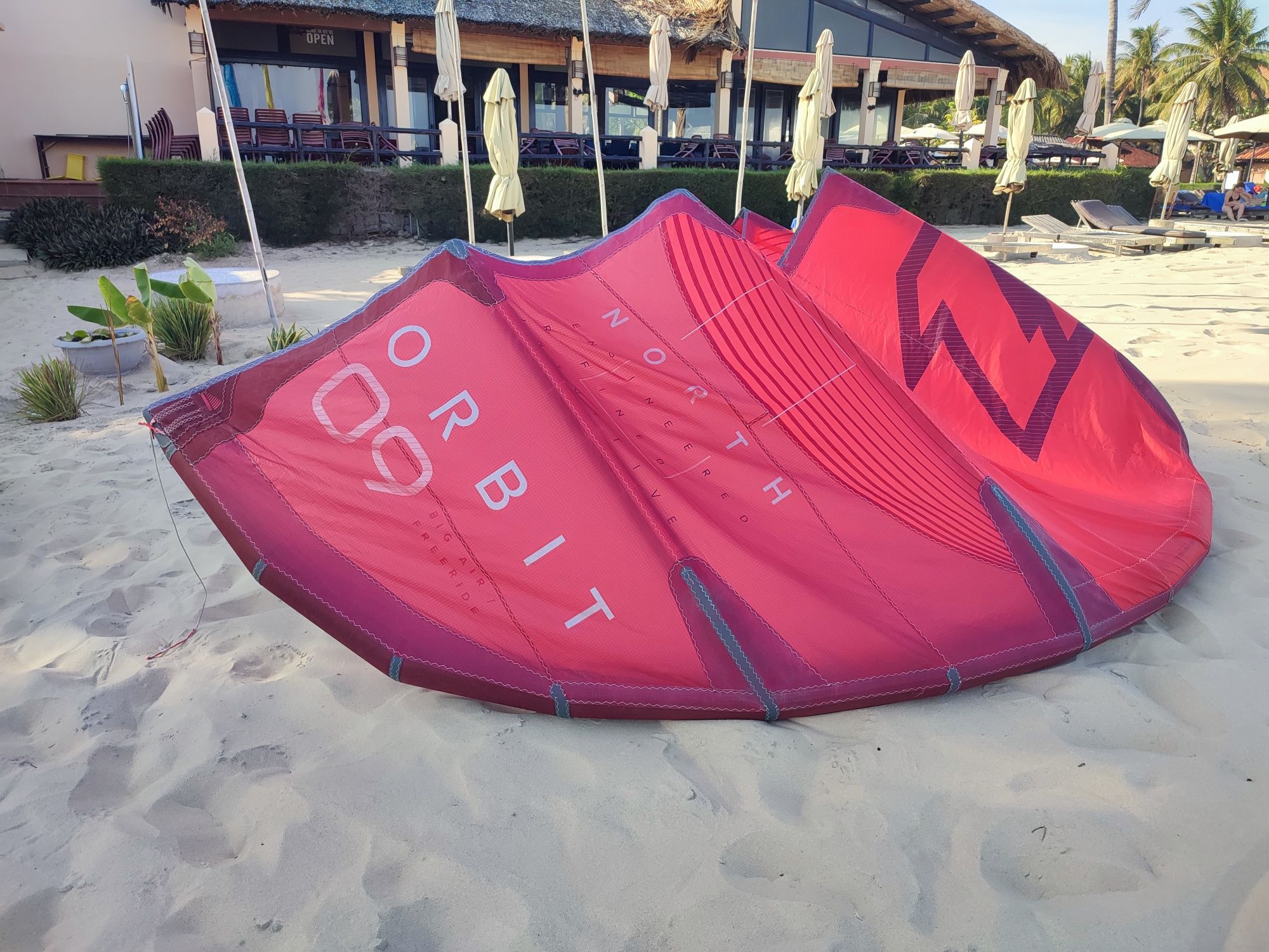 Latawiec kite North Orbit 9 m 2023