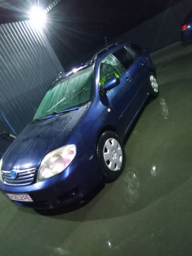 TOYOTA corola 2L D-4D