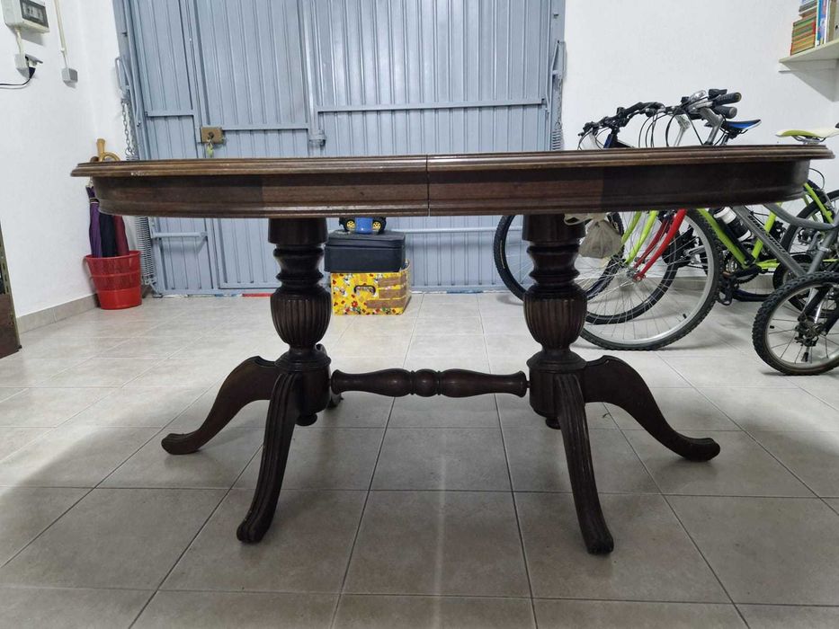 mesa sala e cadeiras