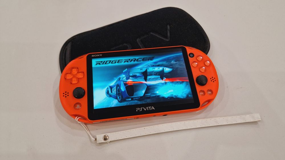 Sony Ps Vita Slim 64гиг 65игр!