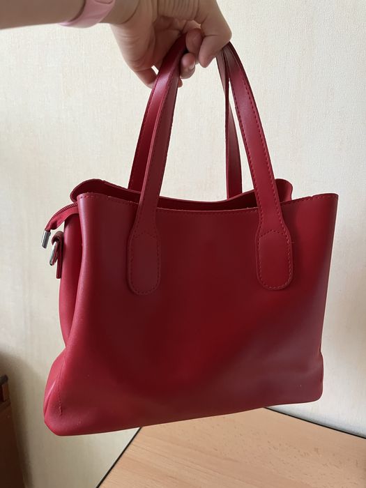 Стильна червона сумка з еко - шкіри