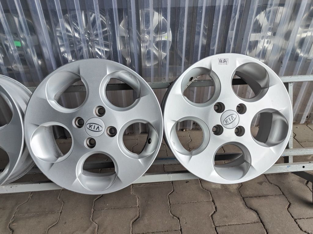 Felgi aluminiowe Kia Picanto Yaris Swift 5.5x15'' 4x100 ET46 FA84