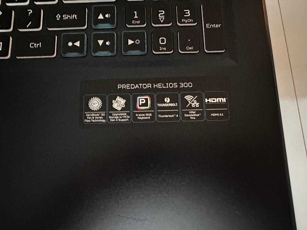 Laptop gamingowy Acer Predator Helios 300