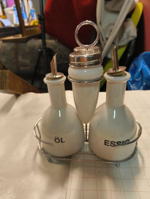 Zestaw  na stół do przypraw