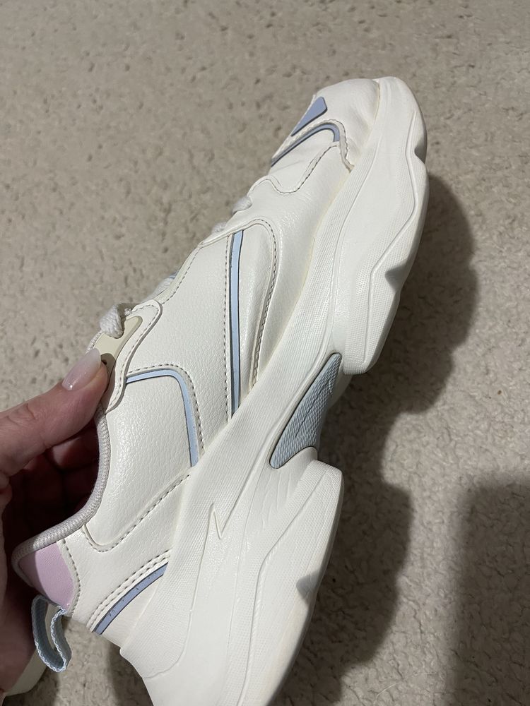 Reebok шкіряні