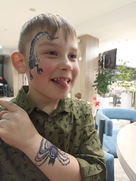 Аквагрим для дітей та дорослих на хелоувін та дитячі свята.