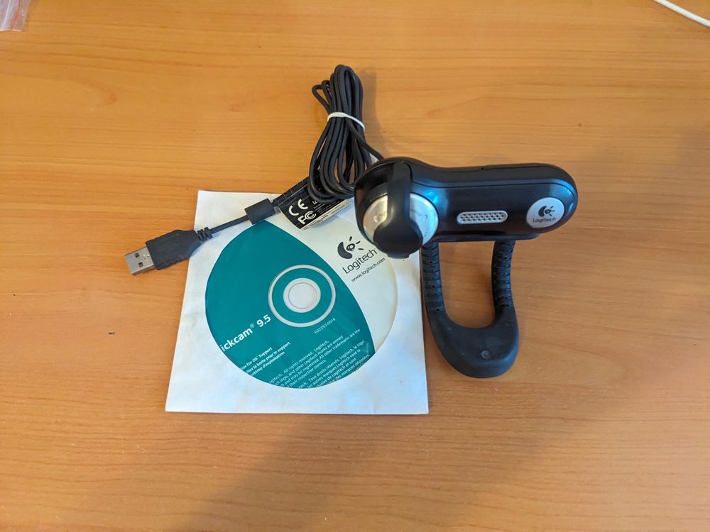 Веб камера Logitech QuickCam Fusion 1,3Mpx