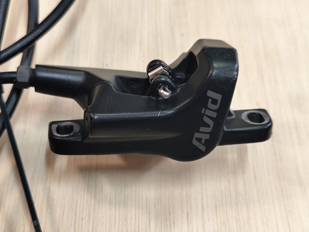 Zestaw przód +tył hamulców hydraulicznych Avid DB1