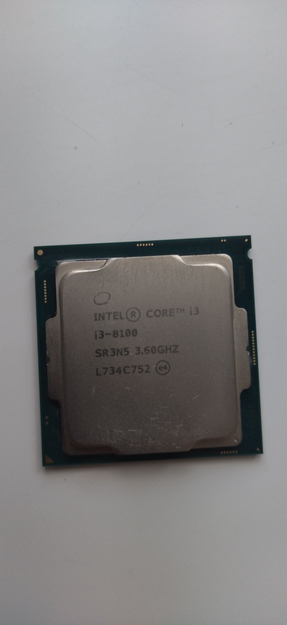 Intel Core i3-8100