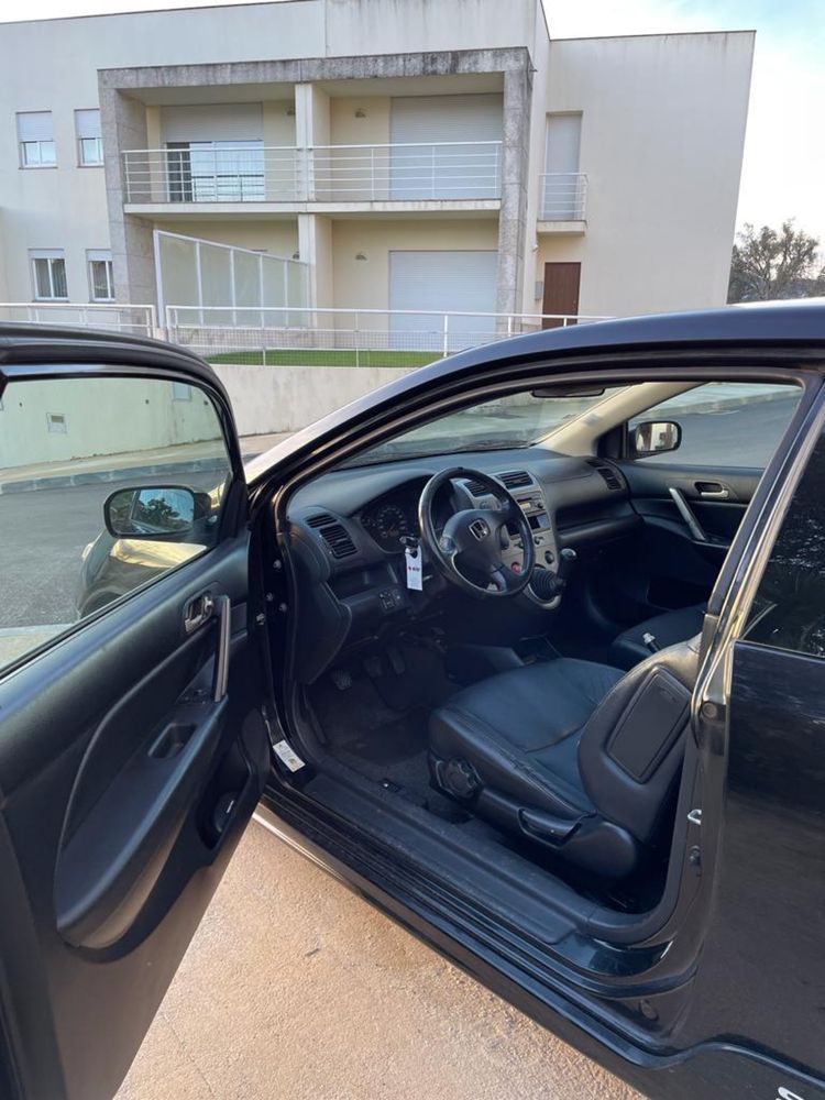 Carro honda sport 1.7