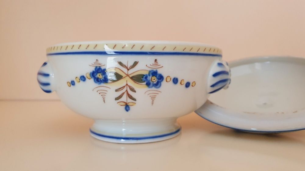 Taça com tampa louça Viana