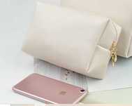 necessaire cor bege