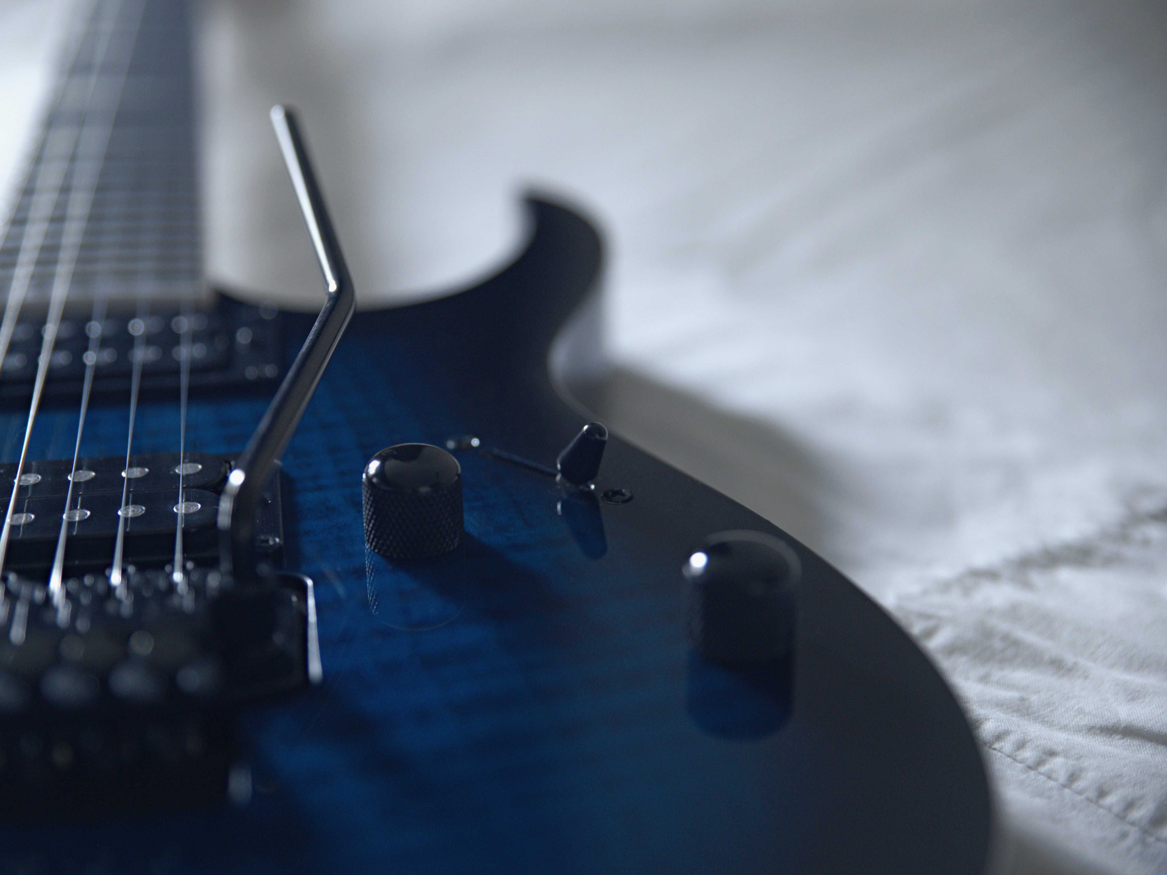 Електрогітара Ibanez GRG320FA