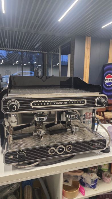 Меблі для закладу