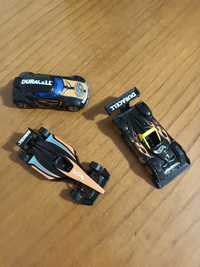 Carrinhos Hotwheels com publicidade Duracell