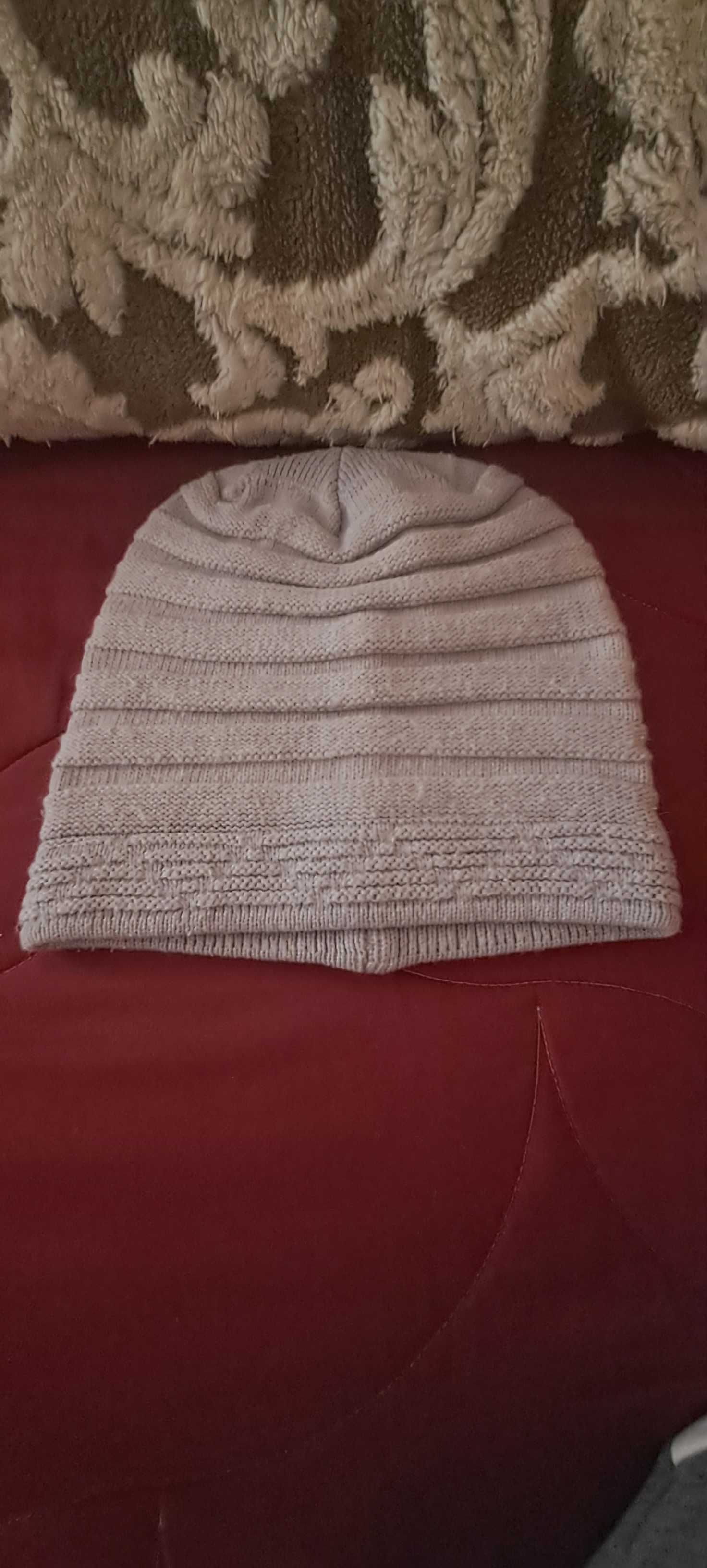 Gorro de malha branco