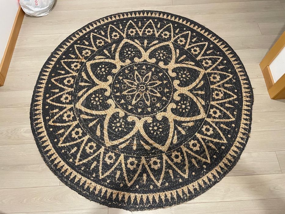 Tapete redondo como novo