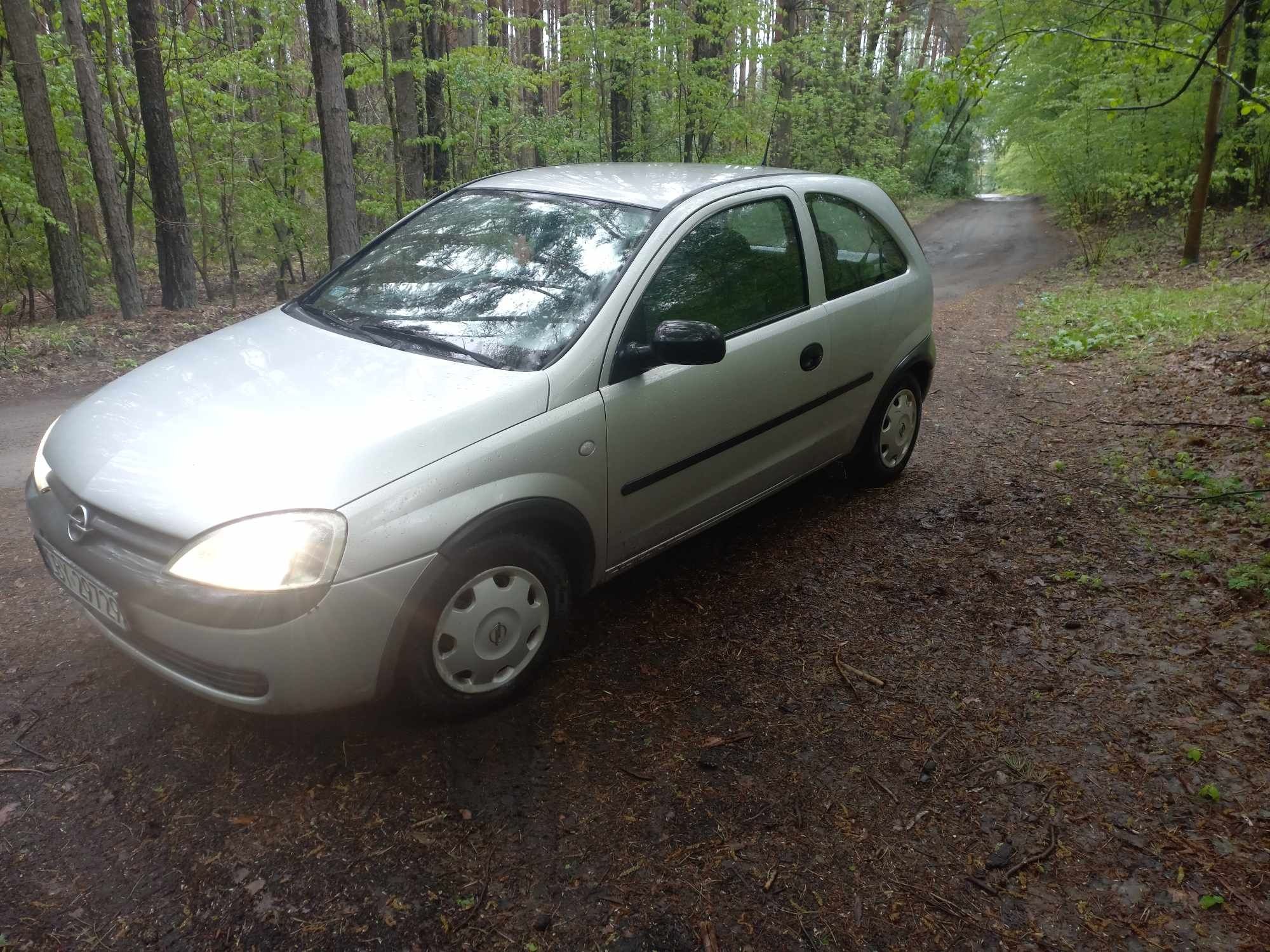 Opel Corsa 1.0 benzyna 2002