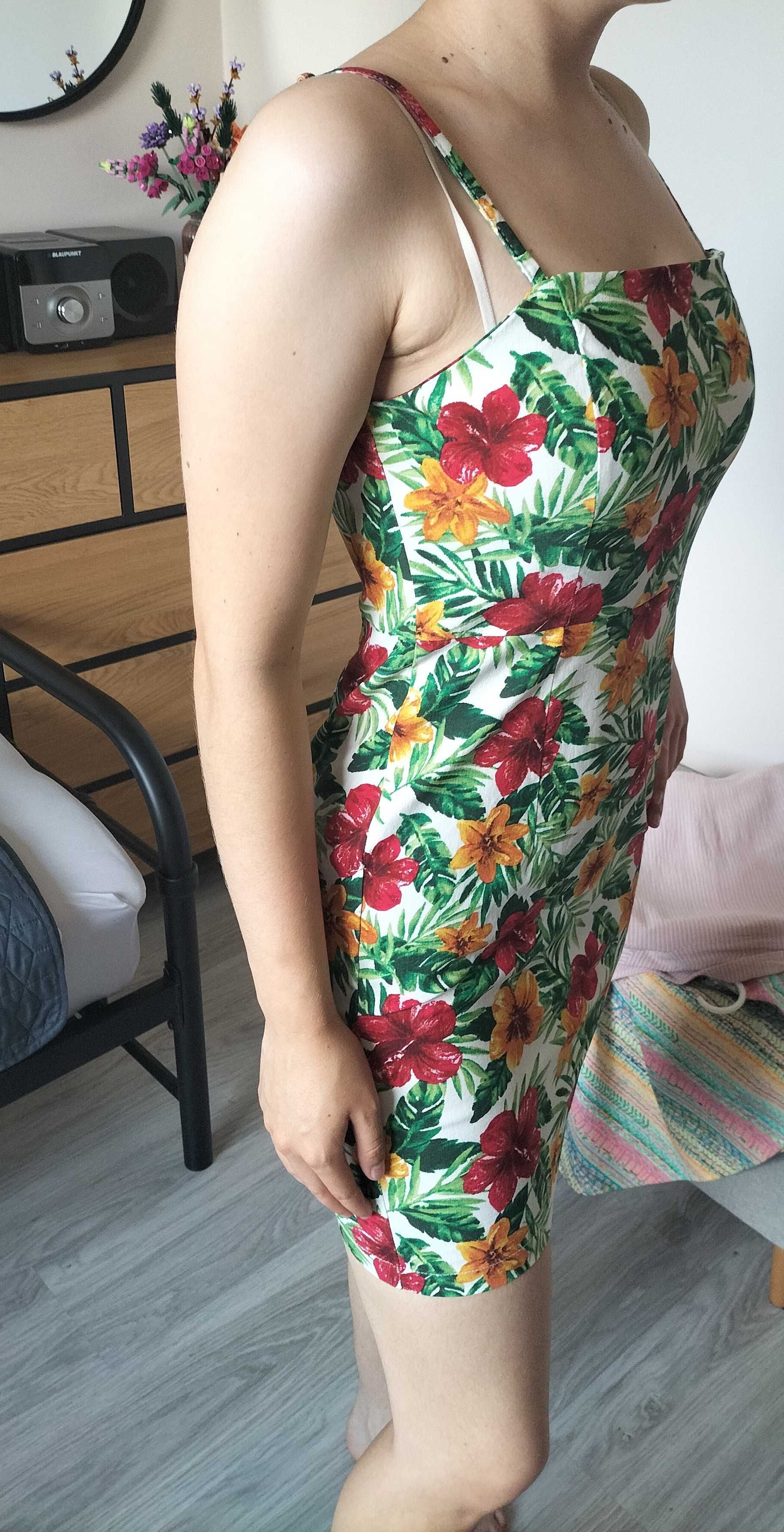 Sukienka mini Forever 21  rozm.S - na zamek w kwiaty