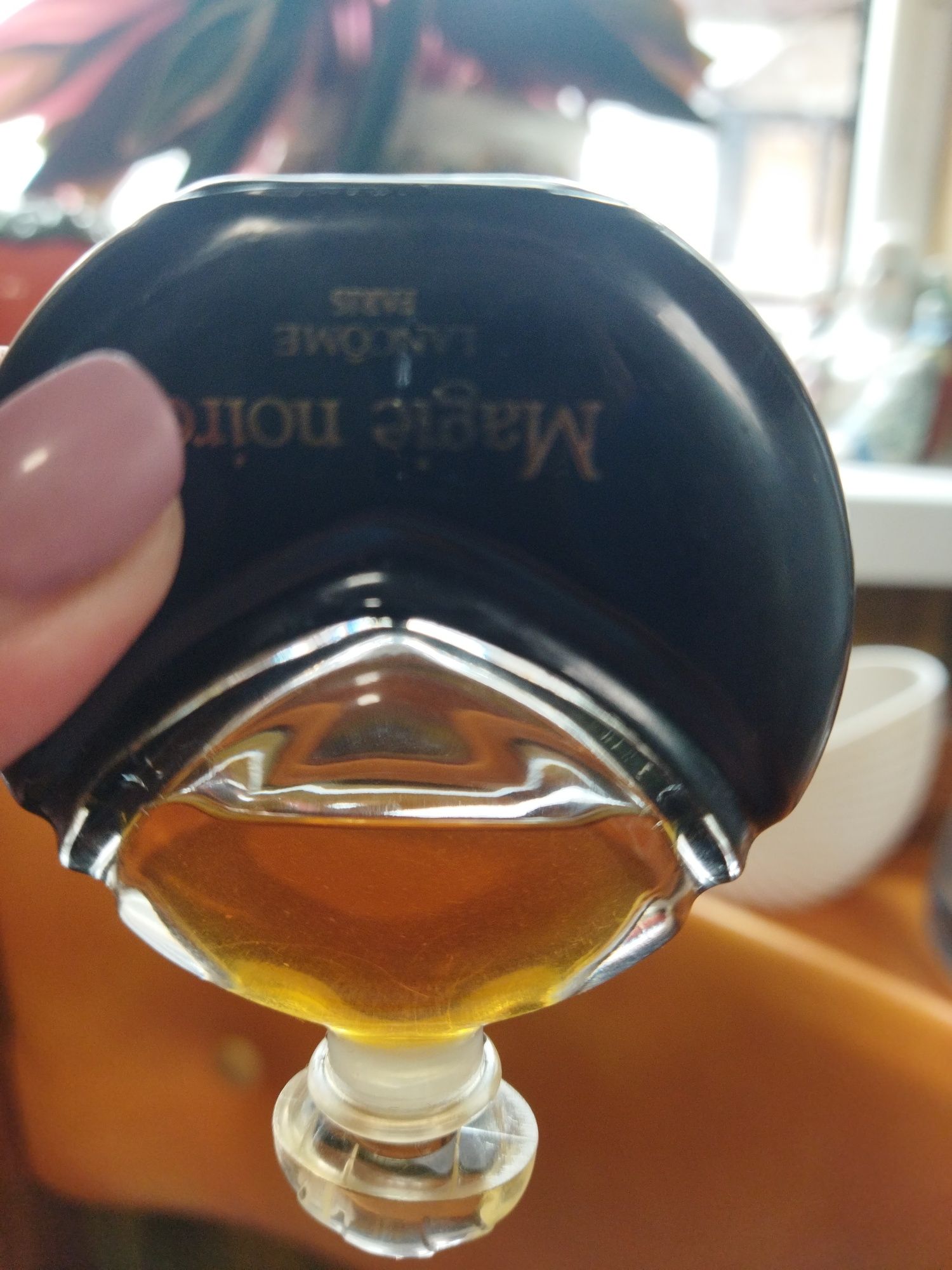 Винтажные PARFUM  Magie noire LANCÔME PARIS
