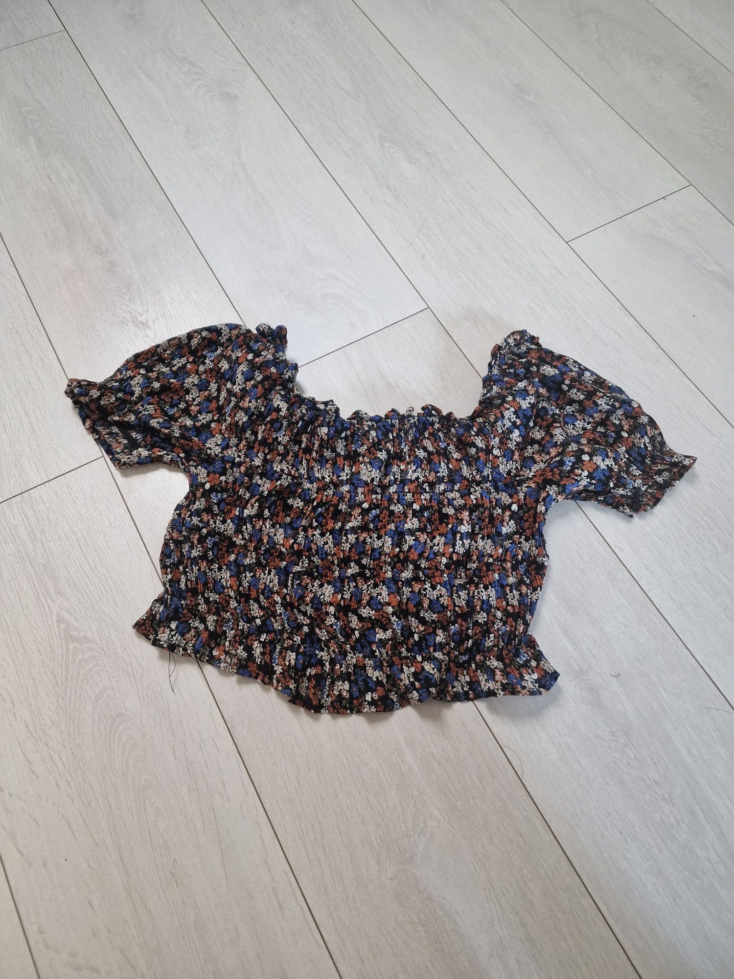 Crop top House bluzka hiszpanka M L 38 40 kwiatowa nowa