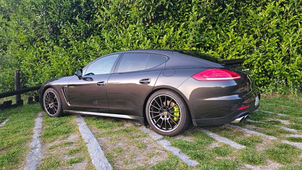 Porsche Panamera S E-hybrid