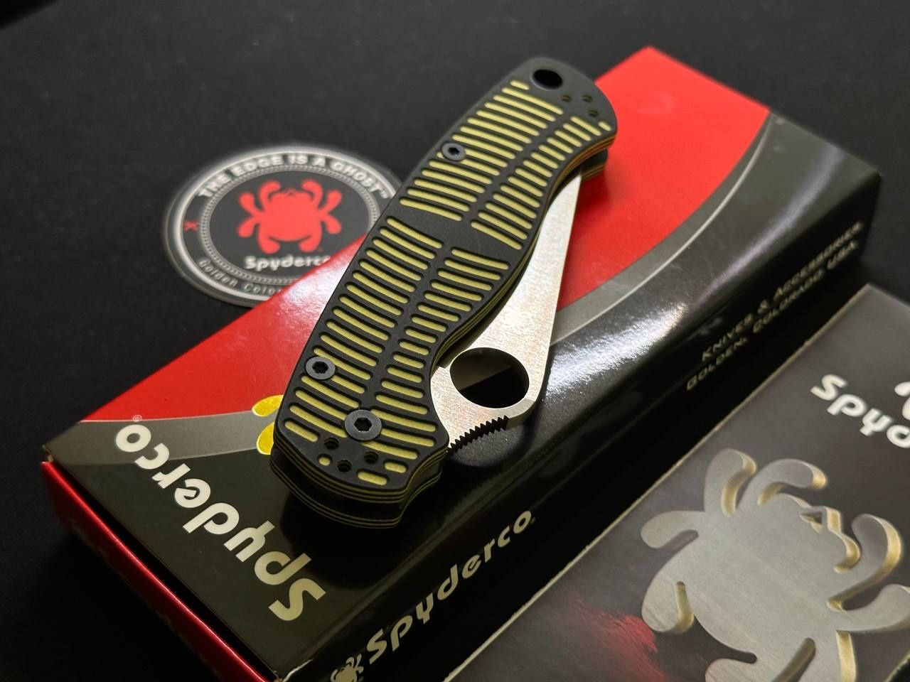 Ніж Spyderco Paramilitary 2 Salt Magnacut Black/Yellow