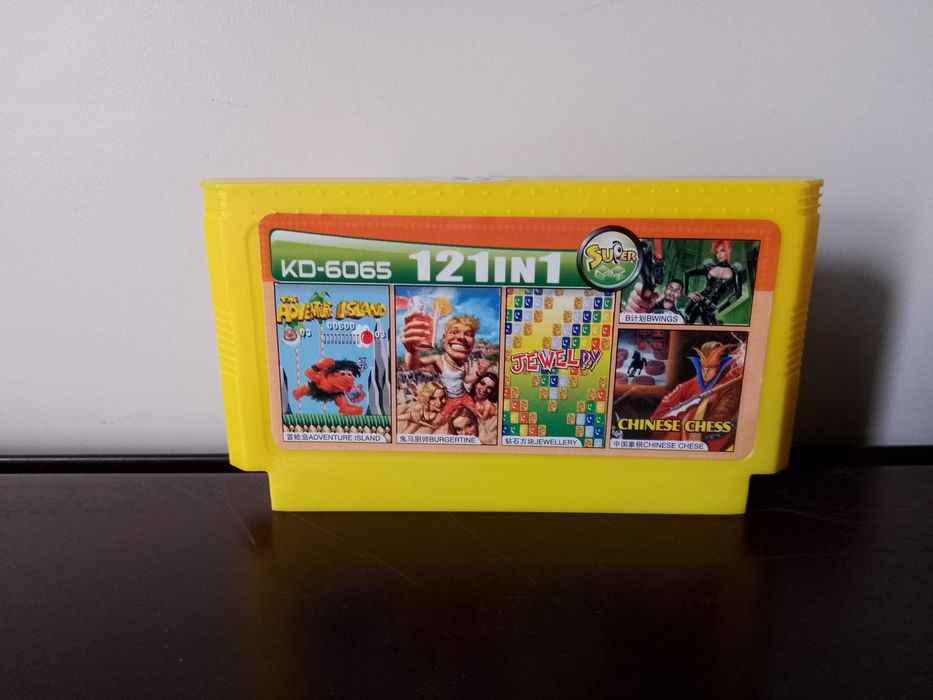 Gadżet dyskietka kartridż Pegasus prezent Pegazus 121 w jednym