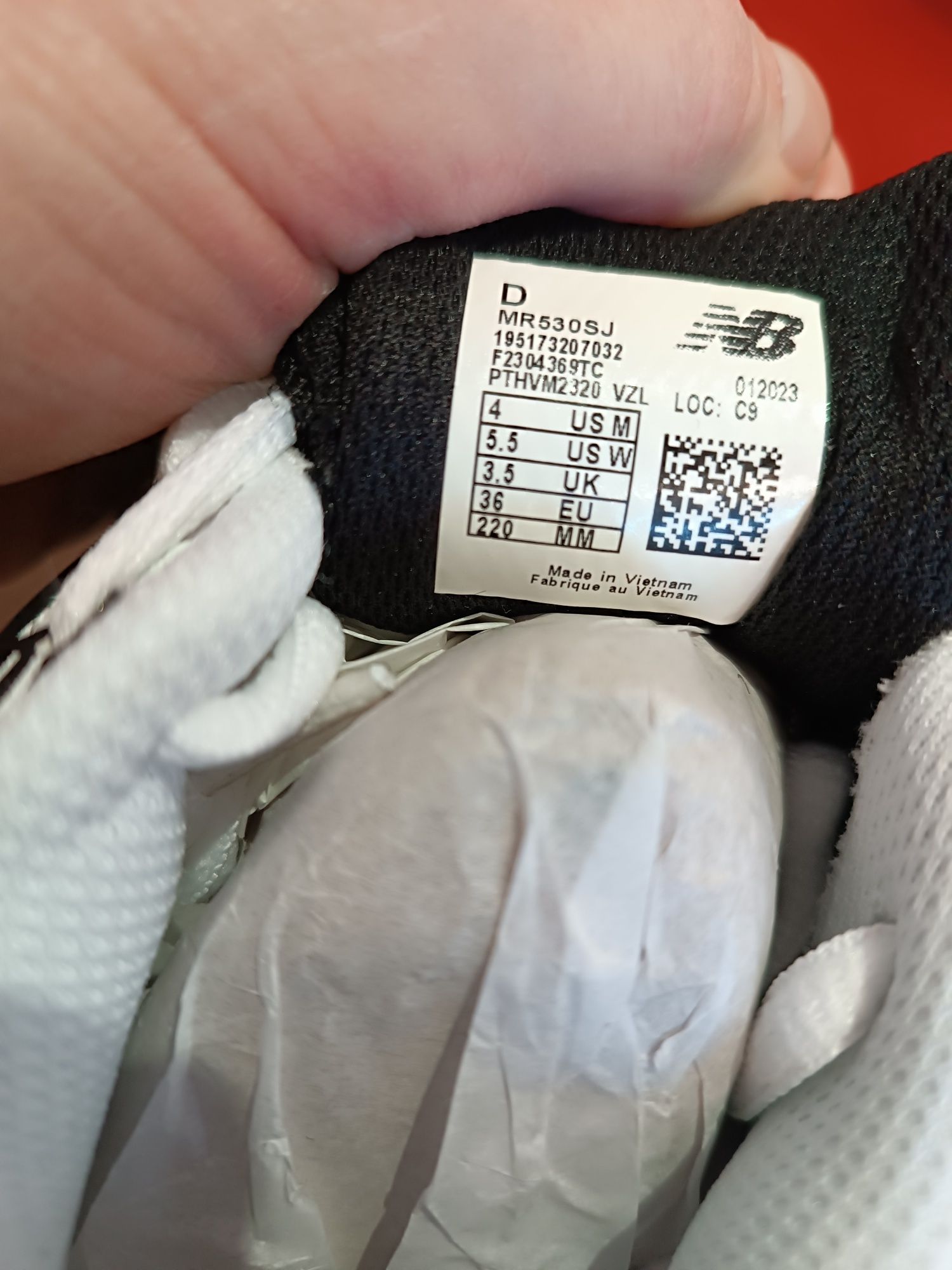 Жіночі кросівки New Balance 530 (2 кольори)