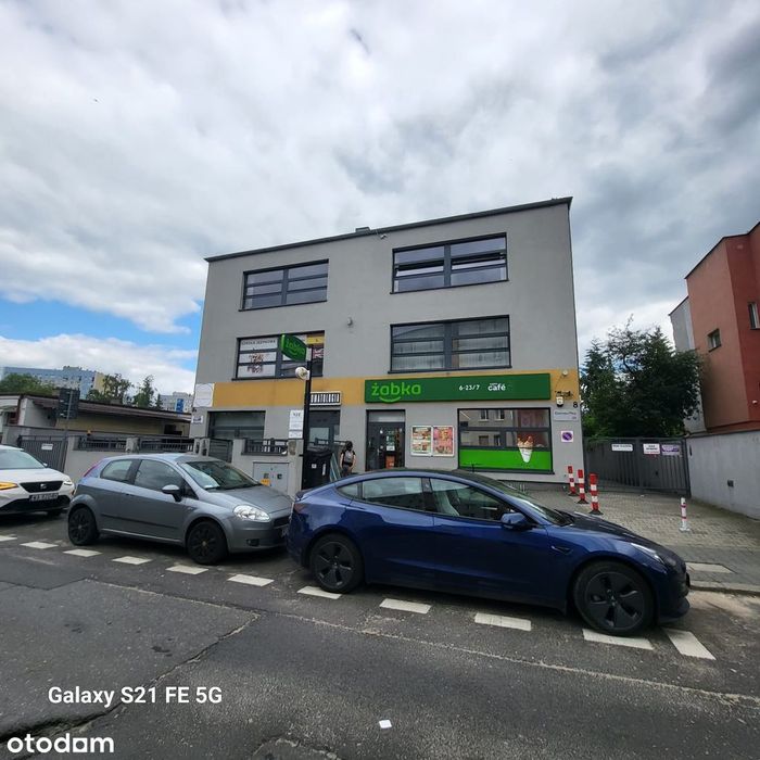 Lokal na gabinety/ biura/ szkołę językową - miejsca postojowe