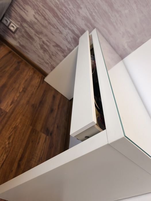 Toaletka ikea biała szkoło