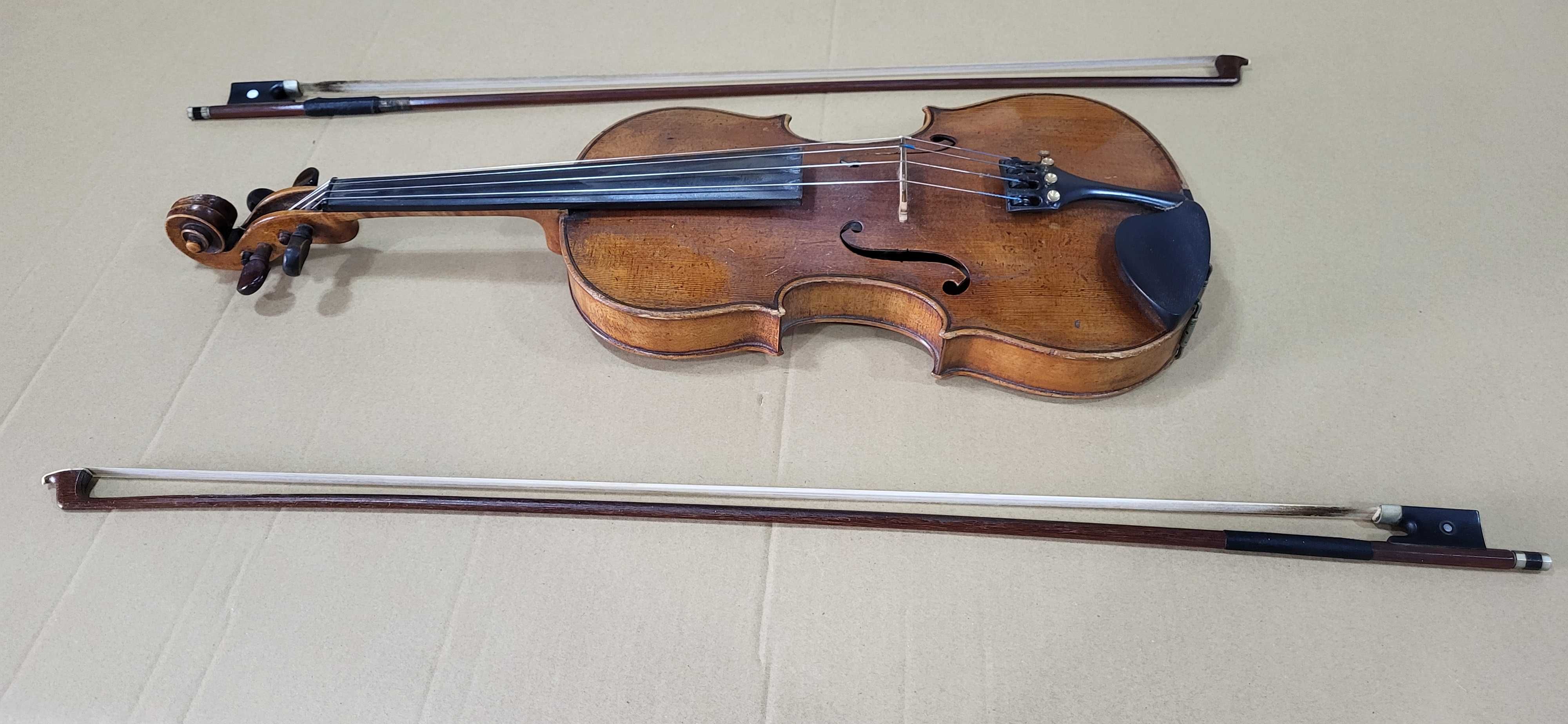 Скрипка 4/4  Antonius stradivarius