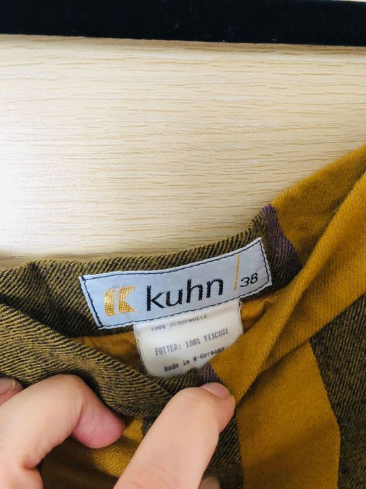 Спідниця міді в клітинку