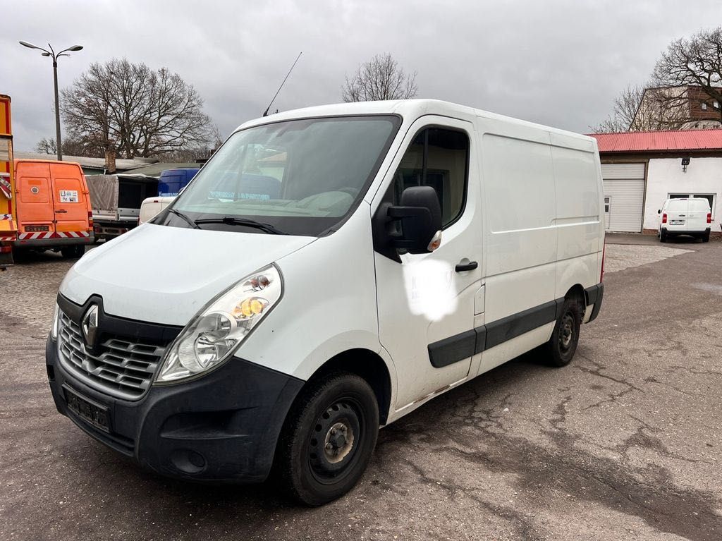 Бампер Renault Master III та ін. запчастини Рено Разборка