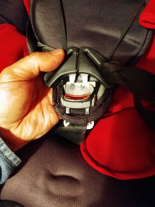 Cadeira GRACO para transportar bebé e criança em carro