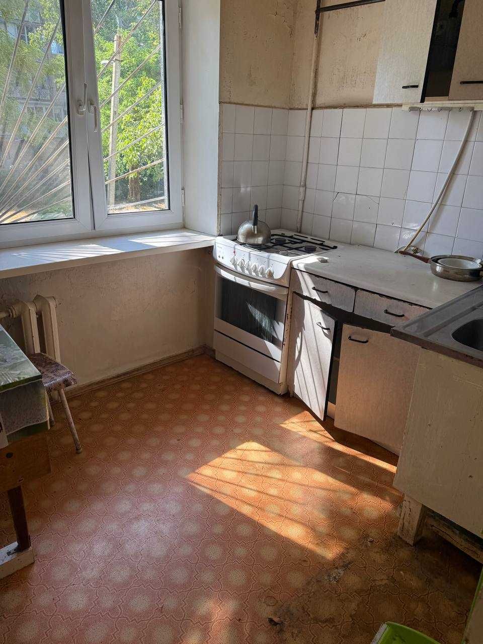 Продам 3 комнатную  квартиру Малиновского\Космонавтов