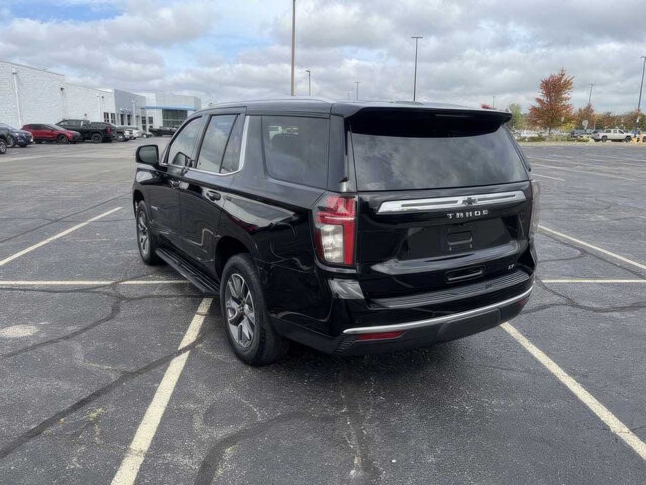 Chevrolet Tahoe LT      2022