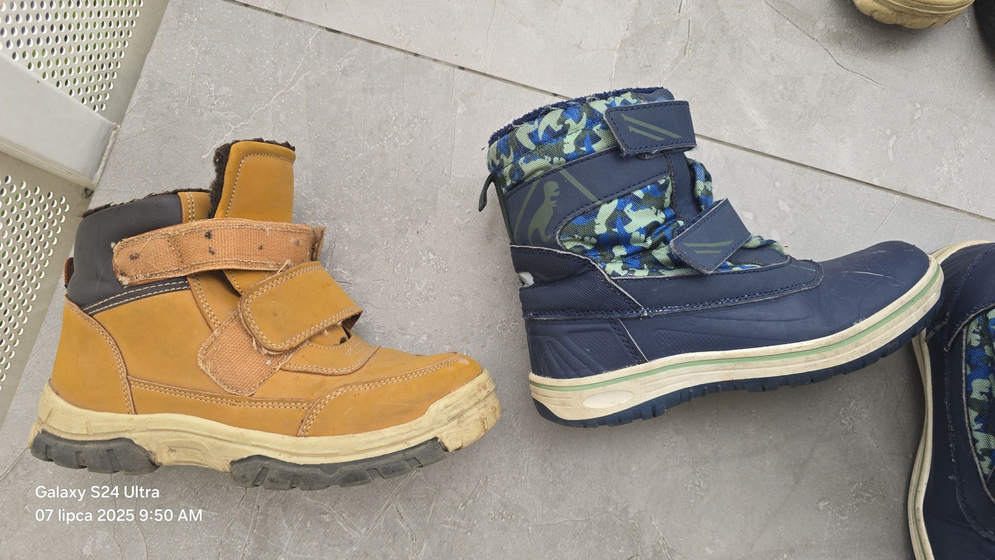 Buty chłopięce dziecięce 17 sztuk 32/33/34