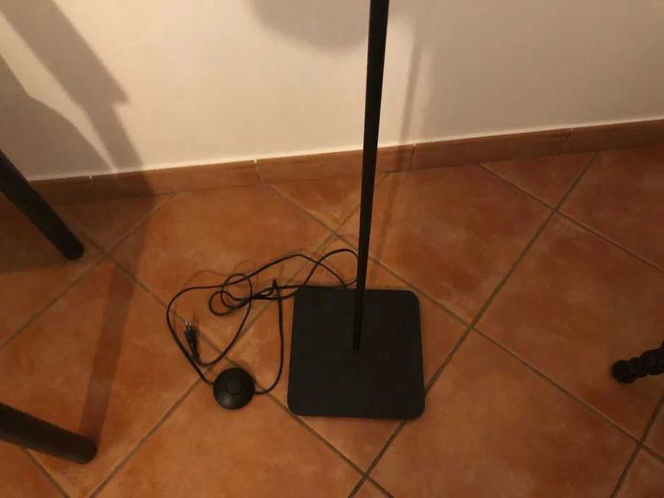Candeeiro de Pé - Ótimo Estado